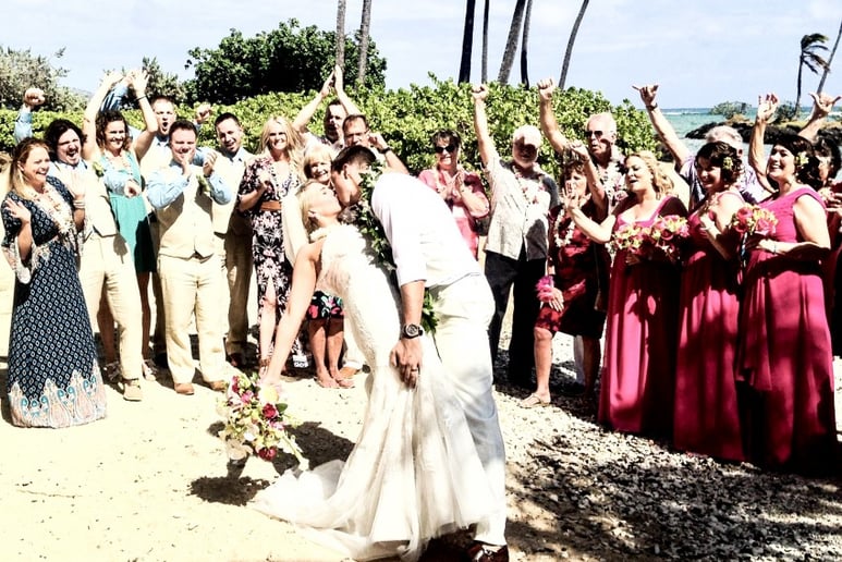 Gallery photo 1 of Heaven and Sea Hawaii Wedding Officiant