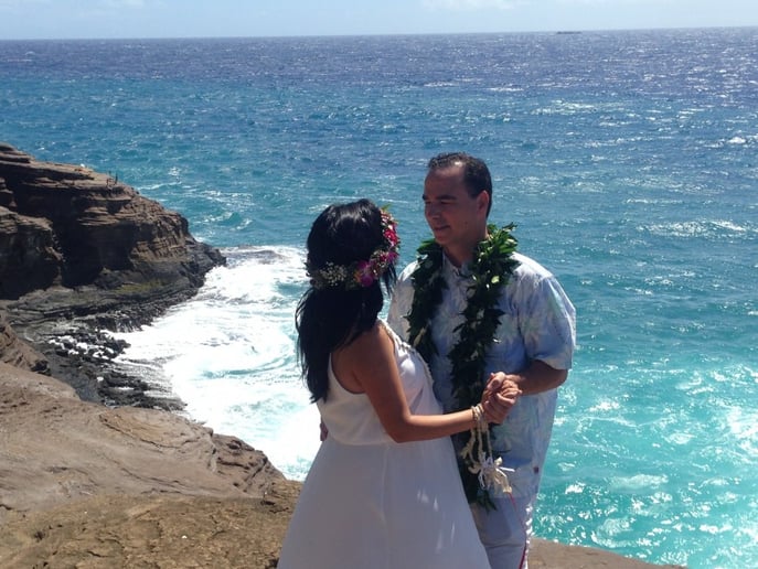 Gallery photo 2 of Heaven and Sea Hawaii Wedding Officiant