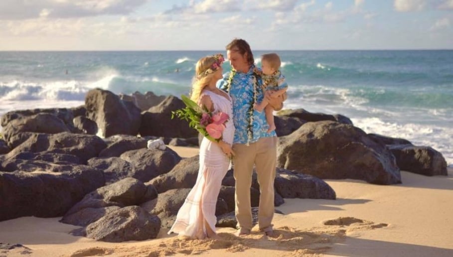 Gallery photo 5 of Heaven and Sea Hawaii Wedding Officiant
