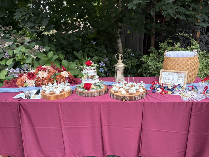 Gallery photo 5 of Hebert Sundries