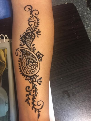 Gallery photo 4 of Henna art by Hetal