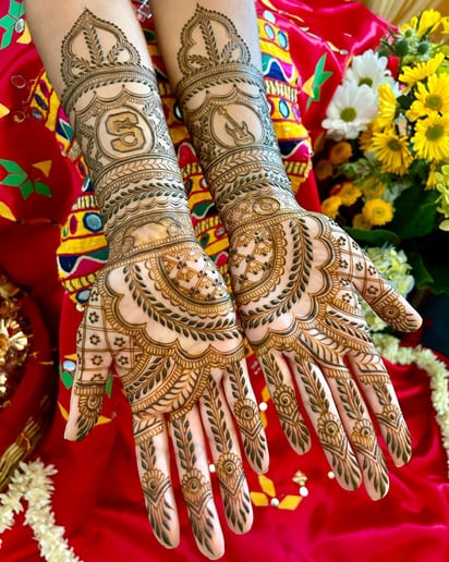 Gallery photo 3 of Henna Art By Nadia