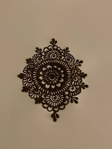 Gallery photo 1 of Henna Art