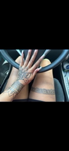 Gallery photo 7 of Henna Art