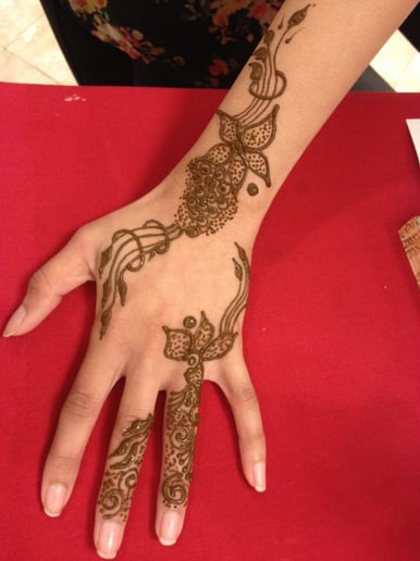 Gallery photo 25 of Arva Henna Artist