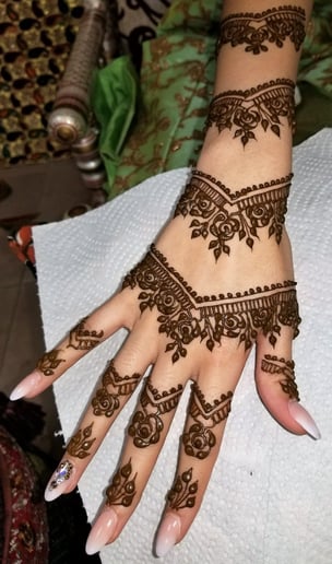 Gallery photo 23 of Arva Henna Artist