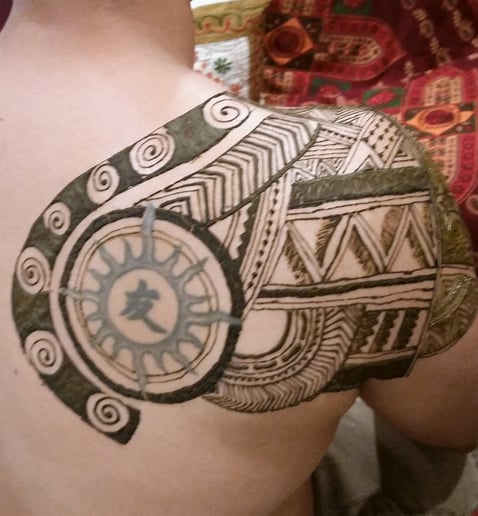 Gallery photo 18 of Arva Henna Artist