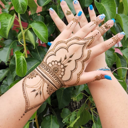 Gallery photo 6 of Henna by Aleena