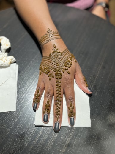 Gallery photo 9 of Henna by Farhana