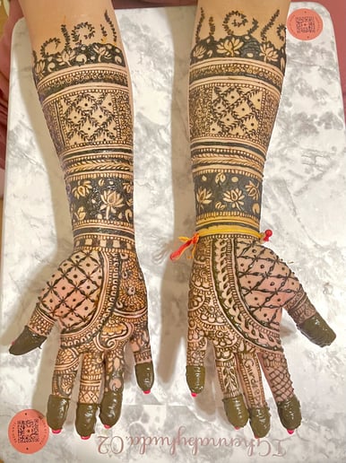 Gallery photo 1 of Henna by Huda