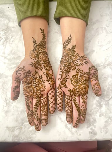 Gallery photo 2 of Henna by Huda