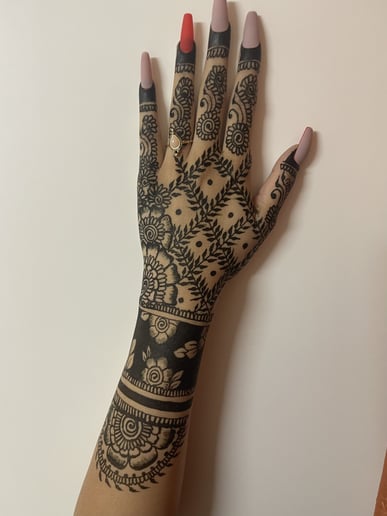 Gallery photo 5 of Henna by Huda