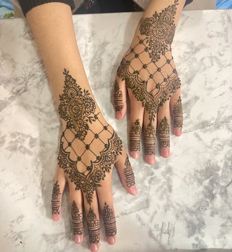 Gallery photo 9 of Henna by Huda
