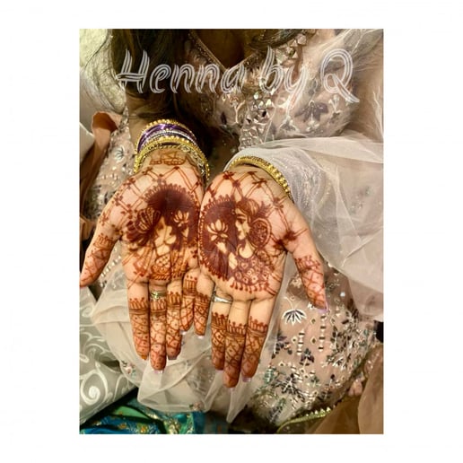 Gallery photo 1 of Henna by Q