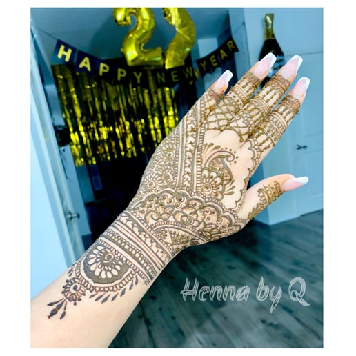 Gallery photo 6 of Henna by Q