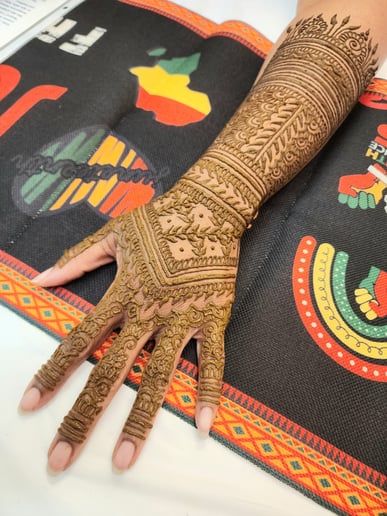 Gallery photo 3 of Henna By Sabah