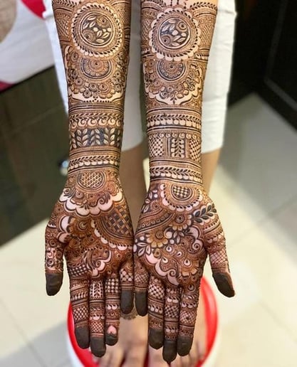 Gallery photo 5 of Henna by Sami