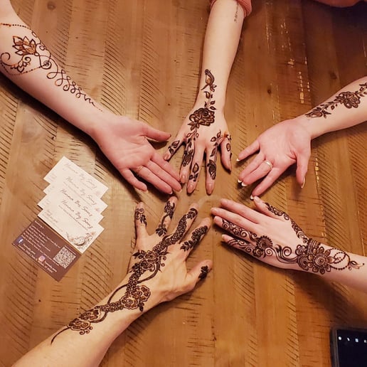 Gallery photo 3 of Henna By Sanz