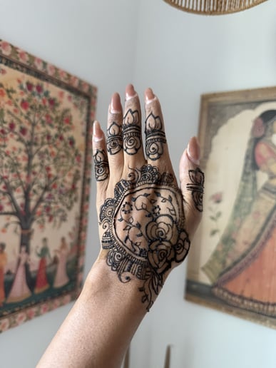 Gallery photo 8 of Henna by Sona