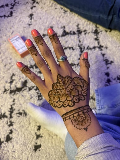 Gallery photo 9 of Henna by Sona