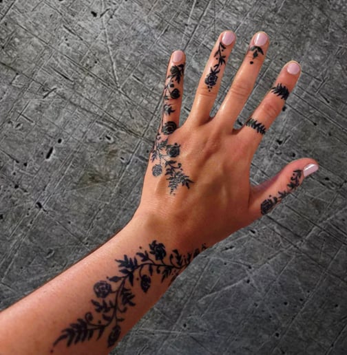 Gallery photo 2 of Henna Daze