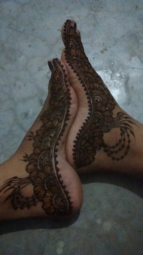 Gallery photo 4 of Henna Designer