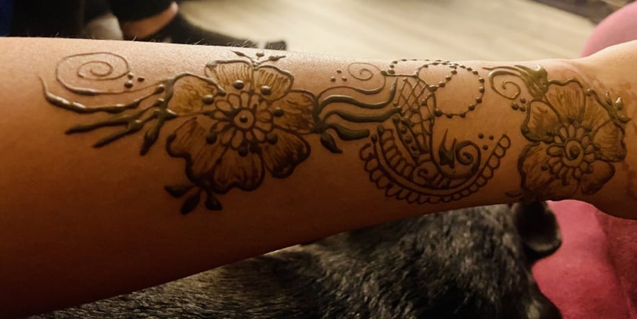Gallery photo 1 of Henna Joy