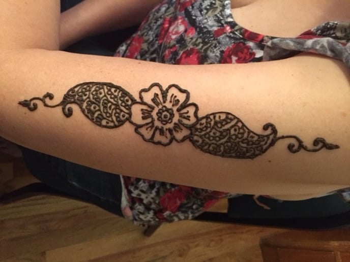 Gallery photo 2 of Henna /Mehendi