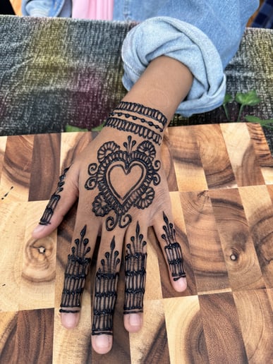 Gallery photo 6 of Henna OnTheGo