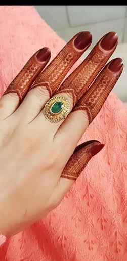 Gallery photo 3 of Henna Services
