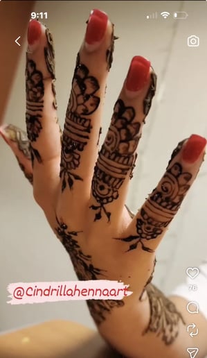 Gallery photo 8 of Henna Services