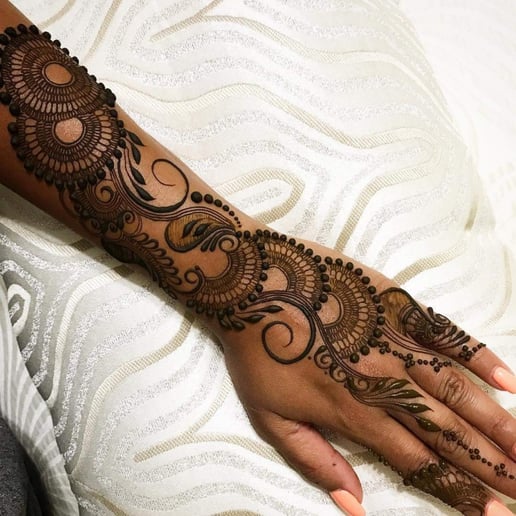 Gallery photo 5 of Henna Tatto Art