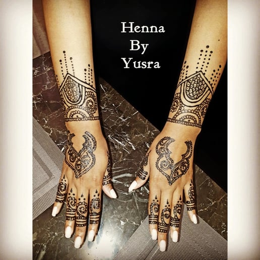 Gallery photo 8 of Yusra