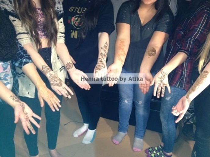 Gallery photo 3 of Henna tattoo by atika