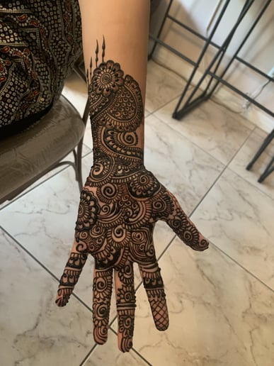 Gallery photo 7 of Aisha Mahenti Henna Tattoos