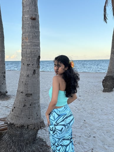 Gallery photo 1 of Roshini Bhanwadiya
