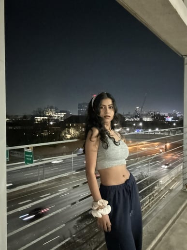 Gallery photo 3 of Roshini Bhanwadiya