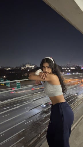 Gallery photo 5 of Roshini Bhanwadiya