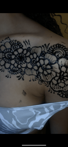 Gallery photo 2 of Henna by Fanta