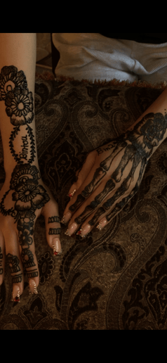 Gallery photo 3 of Henna by Fanta