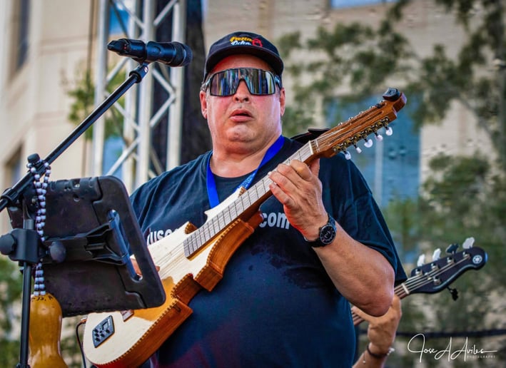 Gallery photo 6 of Henry Cordero y su Combo Show