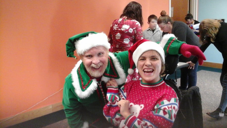 Gallery photo 9 of Hermey and Peppermint Elf