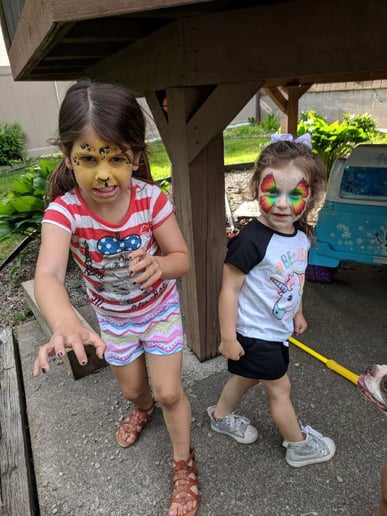 Gallery photo 2 of Herz Face Painting