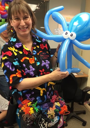 Gallery photo 5 of HEY Balloon Lady