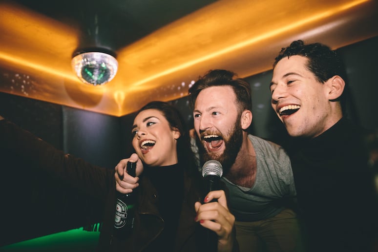 Gallery photo 13 of Hey Mister DJ / Let's Play LA