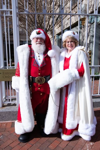 Gallery photo 24 of Hey Santa!