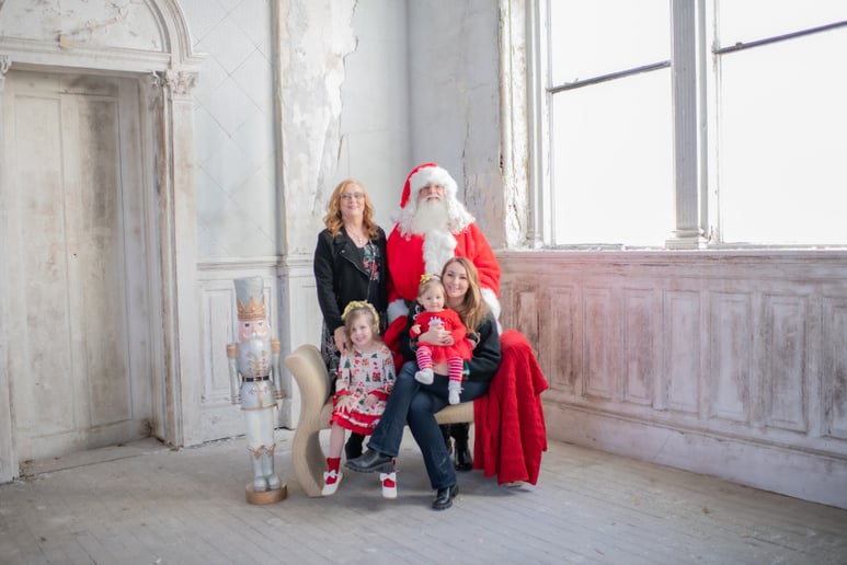 Gallery photo 9 of Higbee's Santa