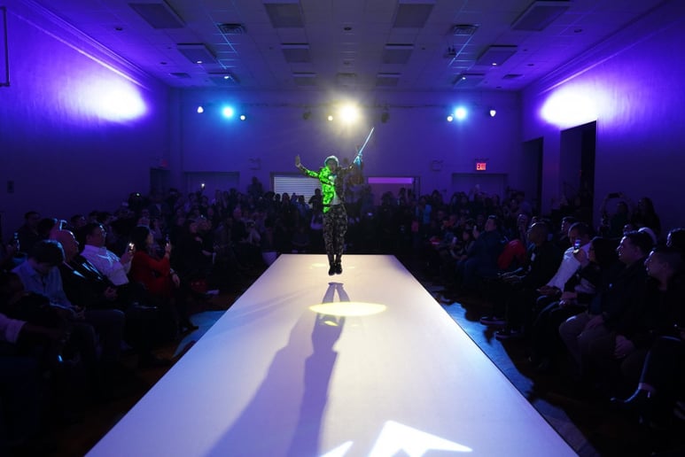 Gallery photo 7 of High End Violinist / EDM Violinist