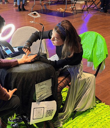 Gallery photo 1 of High Tech Palm Reader
