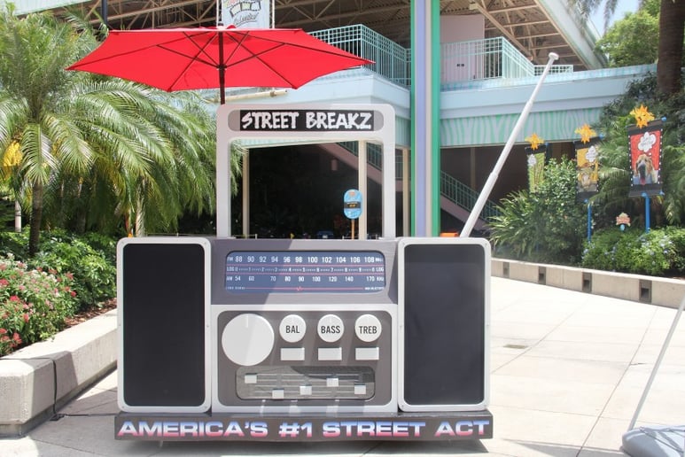 Gallery photo 6 of High Voltage Entertainment & DJ Services